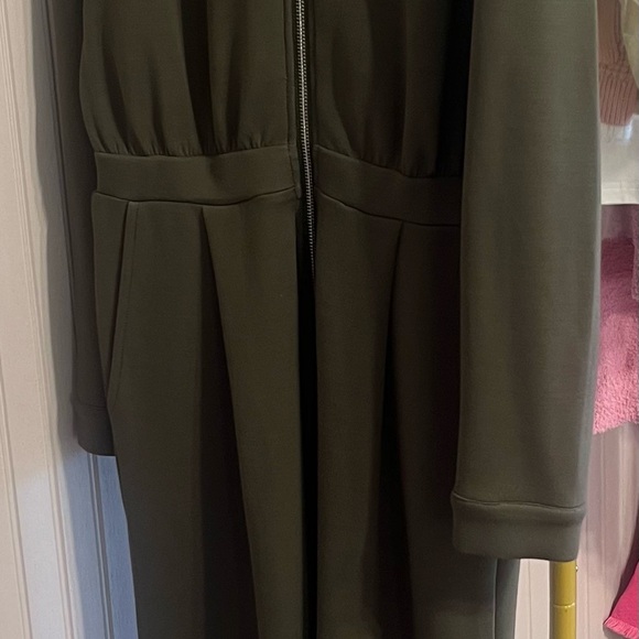 VARLEY Jessie jumpsuit in Olive - Picture 2 of 4